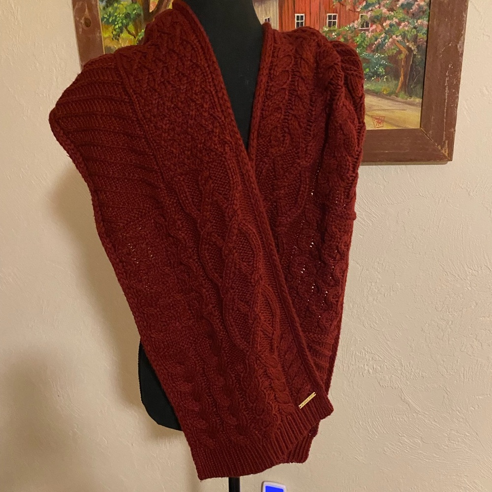 Michael Kors burgundy scarf.